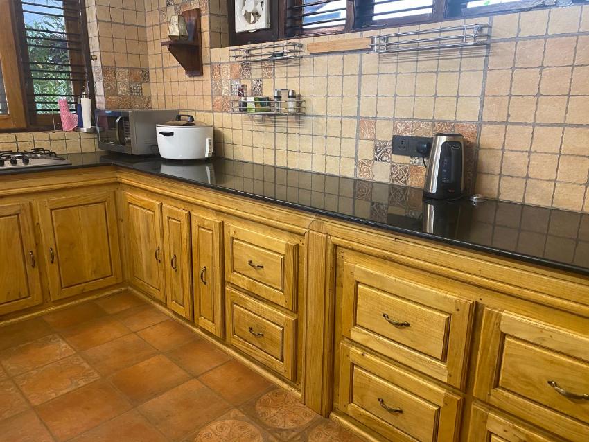 RUKs Estate Villa Homestay, Somwarpet,coorg.6 pax+