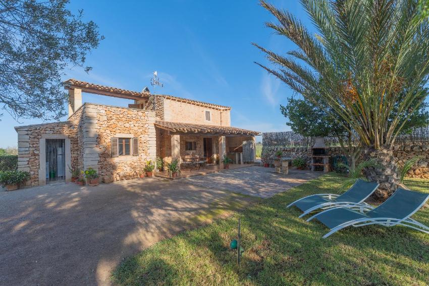 Beach house Son Coves