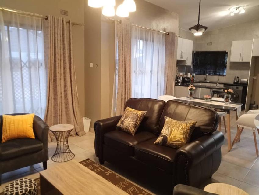 Immaculate 3 bedroomed guesthouse in Ilanda - 2041