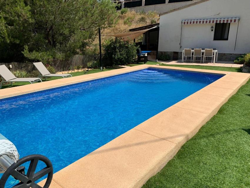 Enchanting holiday home in Finestrat with private pool