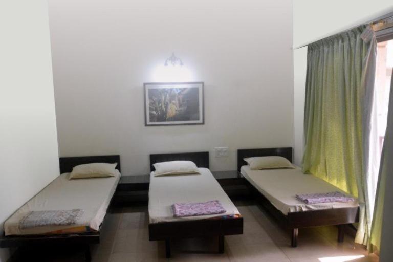 Vivek and Eevnato Hotel Group