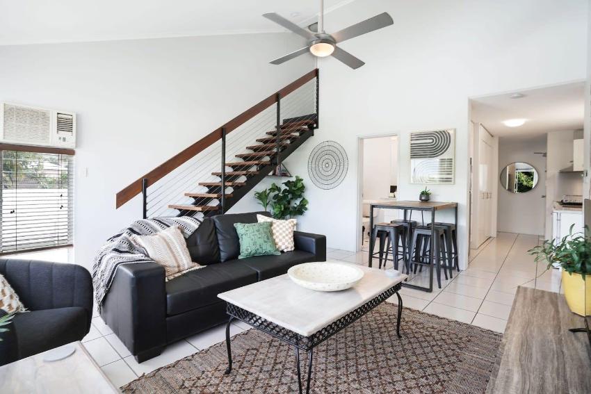 Leumeah - A Modern Townhouse in Cairns