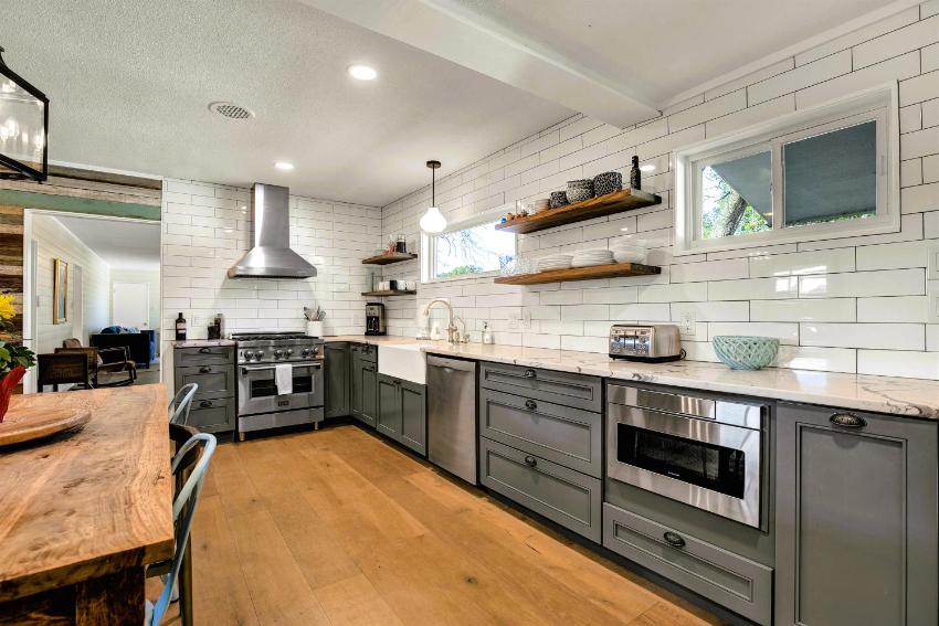 New! Lovely Haus-Min to Famous Albert Dance Hall!