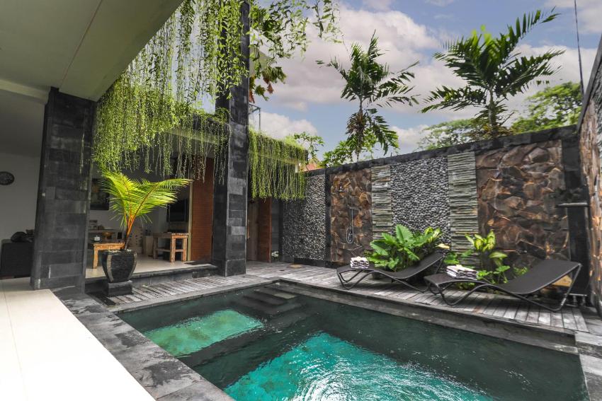 Puri Bagus Villa Legian Kuta
