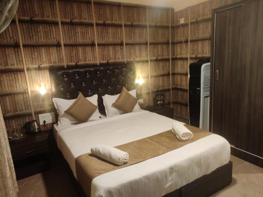 Misty Rain Estate Stay