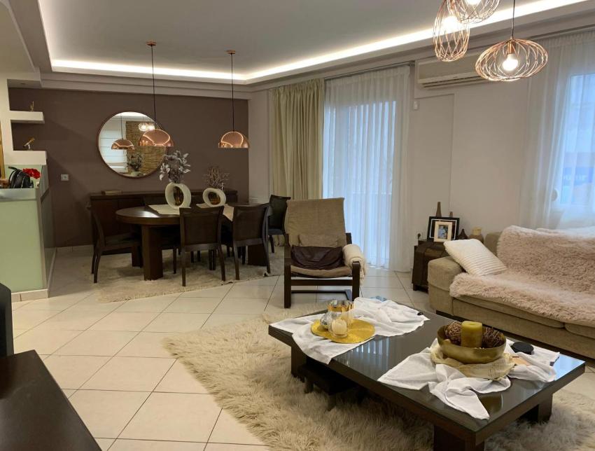 Luxury city center apt