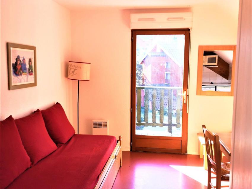 Appartement La Joue du Loup, 2 pièces, 4 personnes - FR-1-504-543