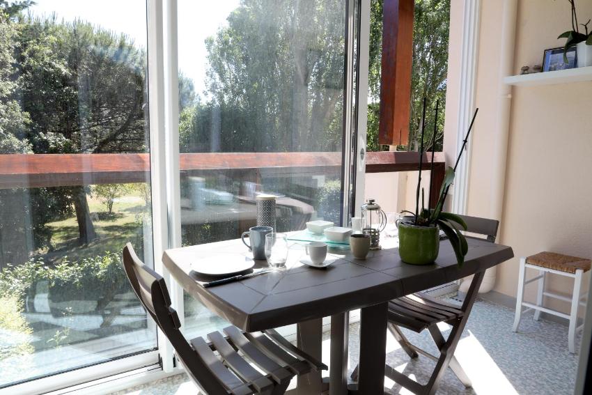 Le Clapotis - T2 à 100 m de la plage avec parking