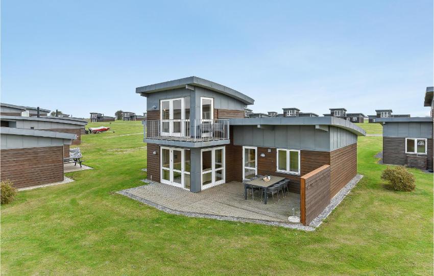 Holiday Home Faaborg with Hot Tub I