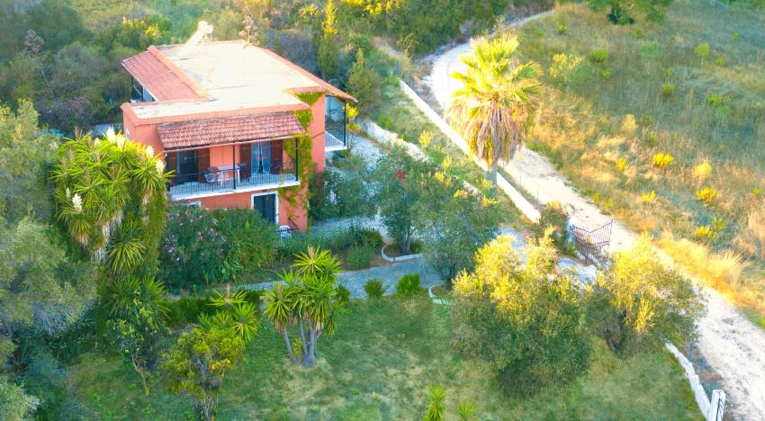 Holiday Apartment Skaros in Honey Valley, Agios Georgios North, Pagon