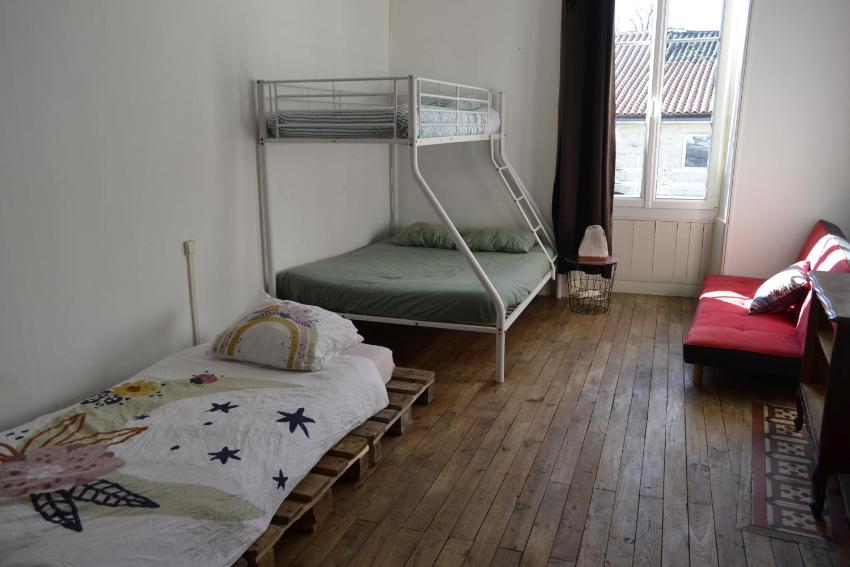 Grande chambre familiale pour 2 à 4 personnes