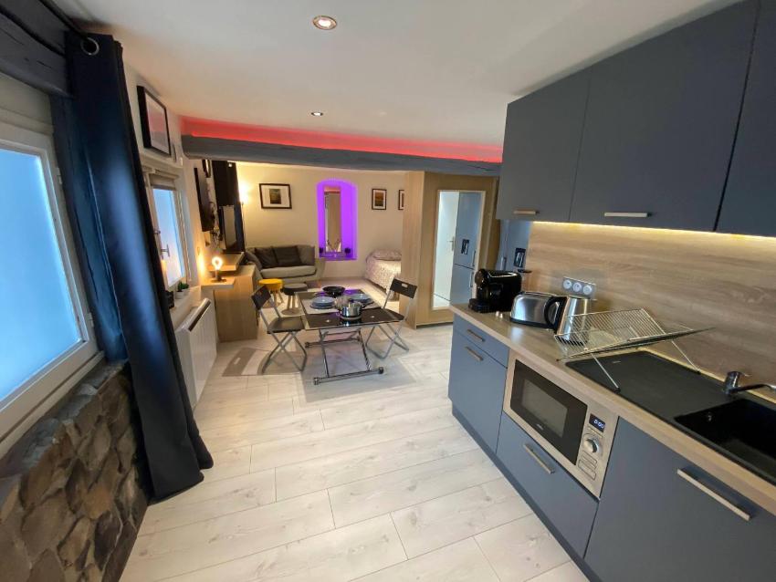 City Studio - Tour De Montlhery