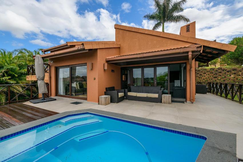 San Lameer Villa 14110 - Five Bedroom Luxury - 10 pax - San Lameer Rental Agency