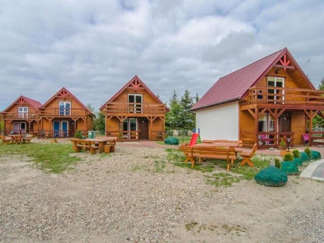 Holiday cottages in a quiet area, Mielenko