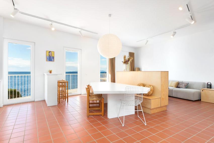 NEW Unique Seafront Villa with Sea Views on Hvar Island