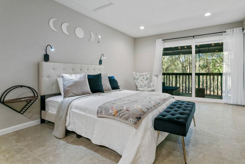 The Den at The Ravines