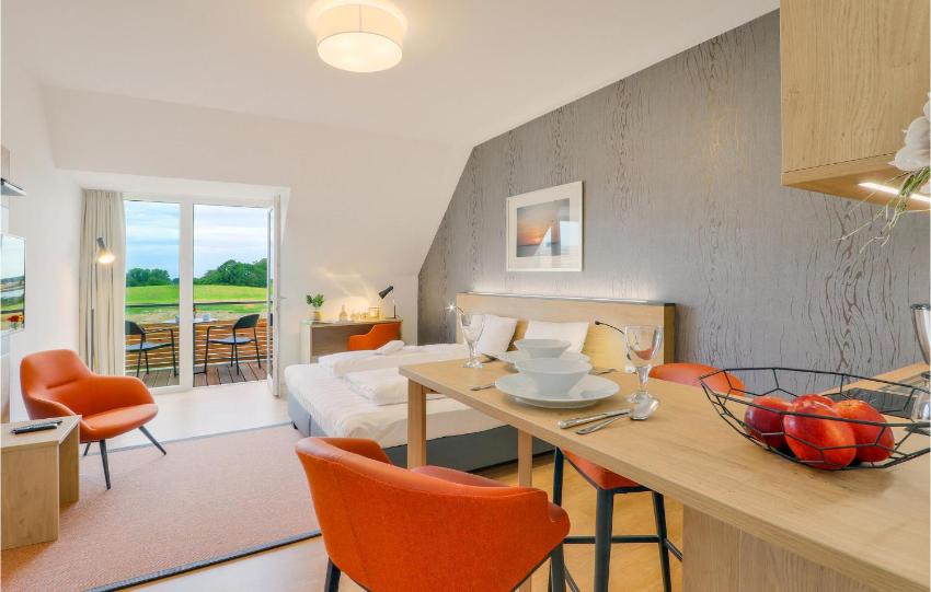 Beautiful apartment in Putbus-Rgen with 1 Bedrooms and WiFi