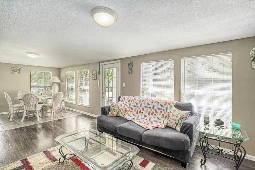 Great little Tiny Home with lake access