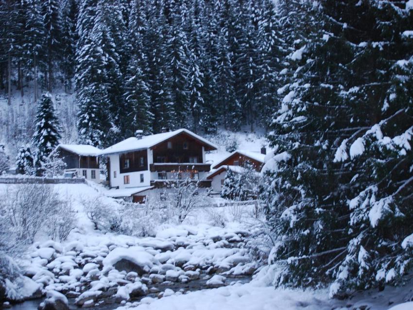 Lovely Holiday Home in Mayrhofen with Garden and Whirlpool