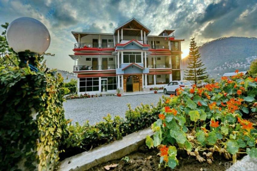 Hotel Sapphire Inn Bhimtal