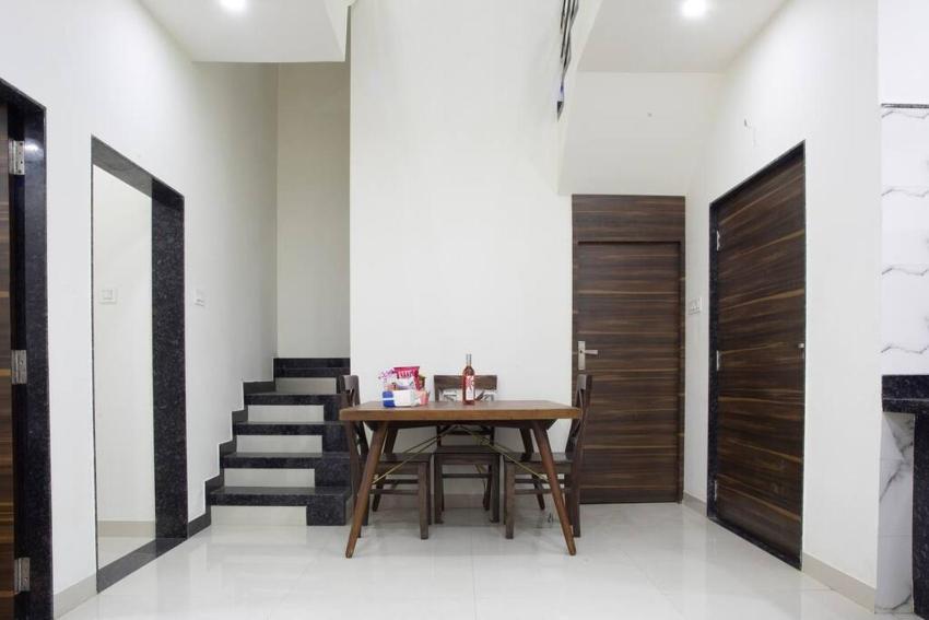 Lovely - 4 bedroom VILLA