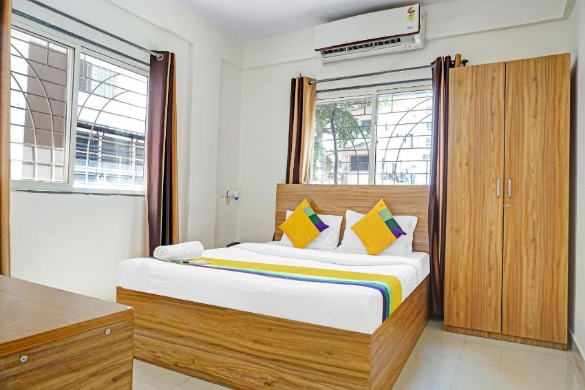 AY Plus Hotels - Corporate Guest House Kharadi