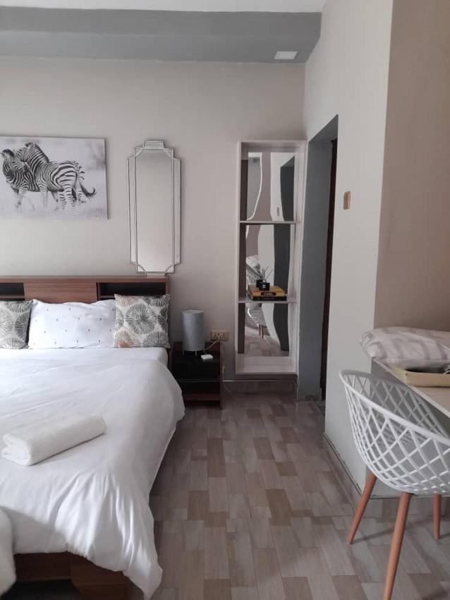Ibex Hill 1 Bedroom - 6mins from US Embassy