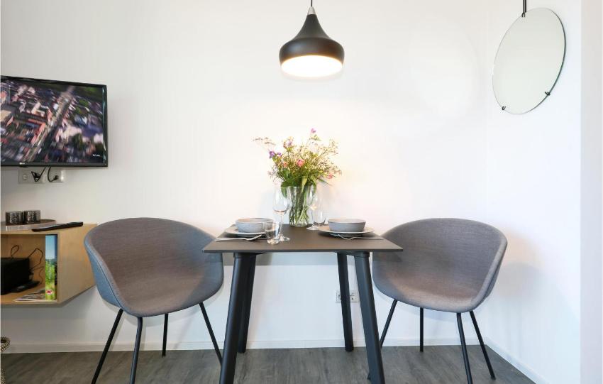 Awesome apartment in Lembruch-Dmmer See with WiFi and Indoor swimming pool