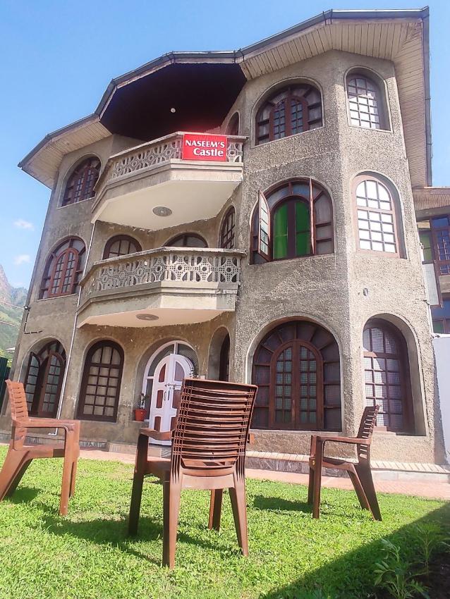 Naseem's castle