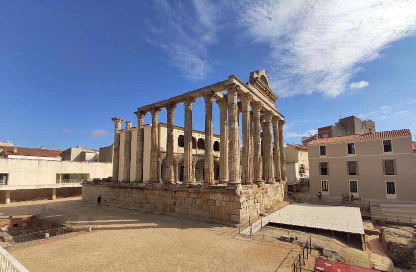 Apartamentos Templo DIana