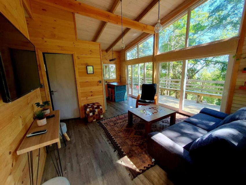 Cabaña en el Cerro con Vista al Río