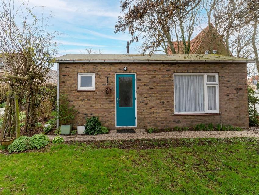 Cozy Holiday Home in Biggekerke in a lovely area