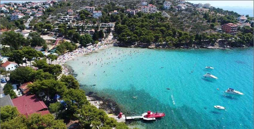 Mobile home in Murter with terrace, air conditioning, Wi-Fi, washing machine (4639-1)