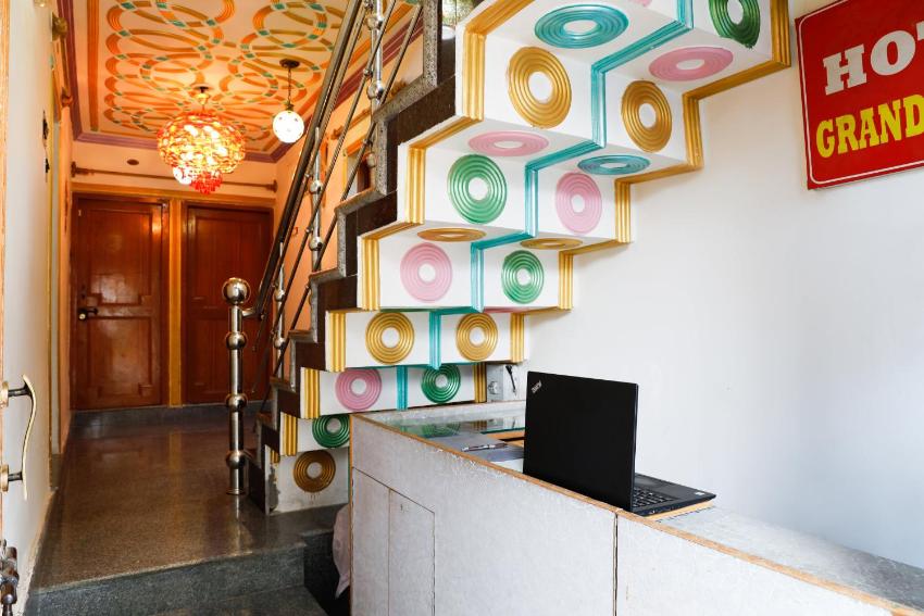 OYO 70926 King Rooma Group of Hotels