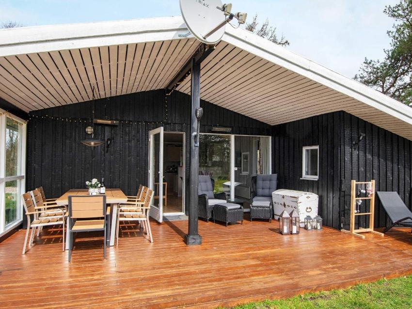 4 star holiday home in Oksb l