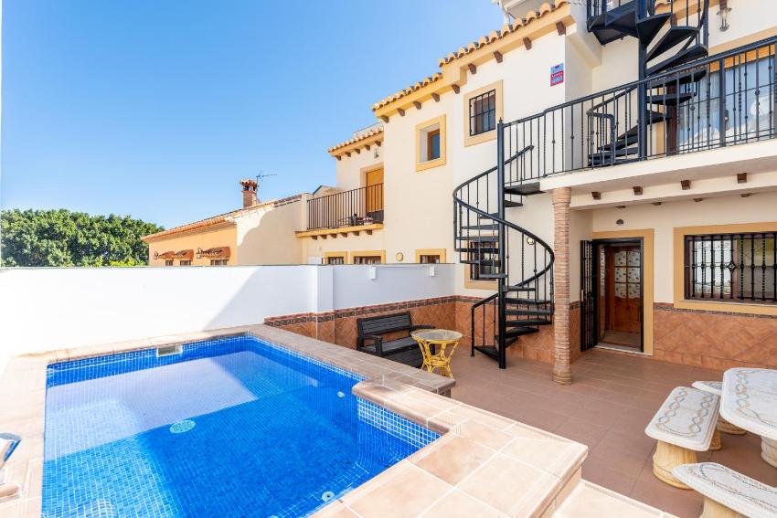 Mar y Montañas Almayate