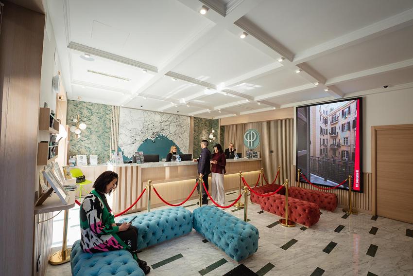 PC Boutique H Napoli Centro, by ClaPa Group