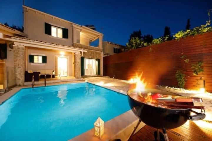 Ninos Corfu villas(villa George)