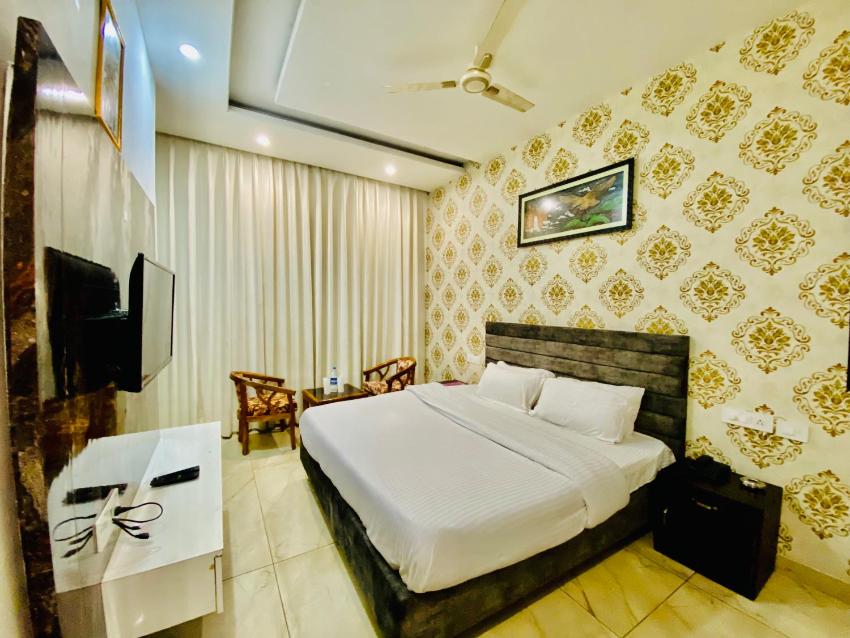 LRC Hotels & Banquets - A unit of Sidham Group of Hotels