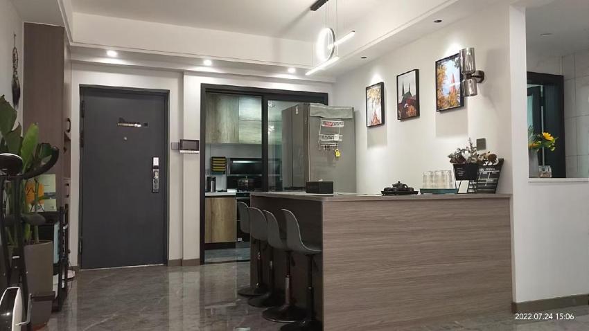 kayla haus晋江吾悅广场轻奢风投影3房/可做饭/交通便利/洗烘一体/