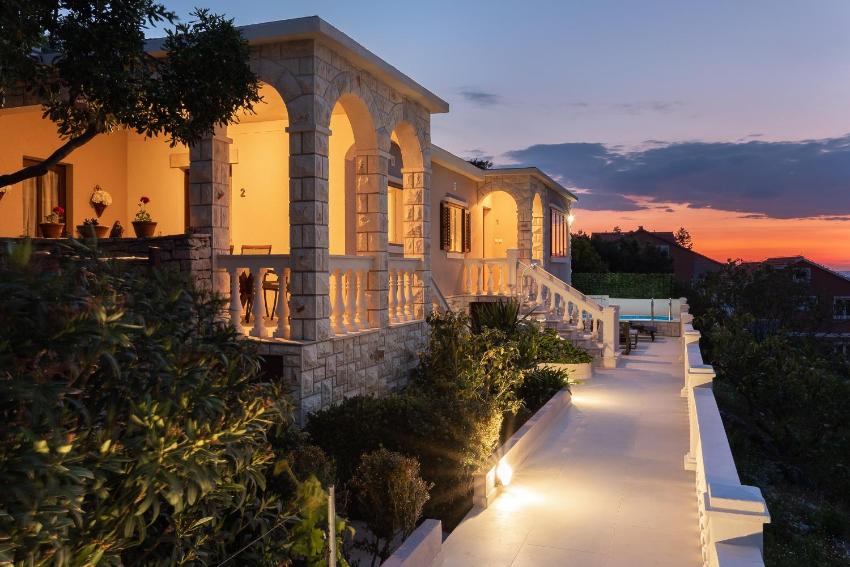 Seaside house with a swimming pool Prigradica, Korcula - 18788