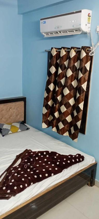 POP Hotel Maa Sharda Inn