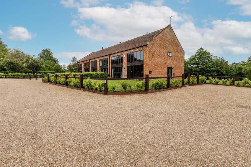 Owl Barn - Norfolk Holiday Properties