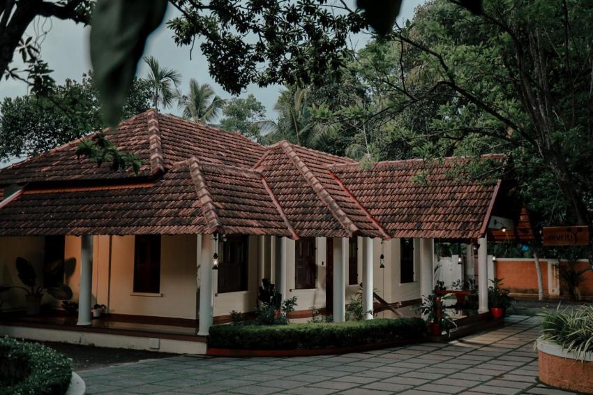 BEST- Serviced Villa @ Kovalam