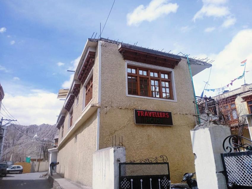 Travellers House Mahey