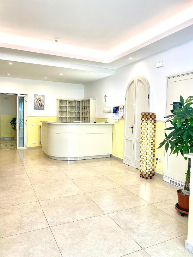 OSTELLO MADRE SANTINA