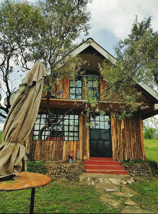 Eagles Point Camp, Lake Elementaita