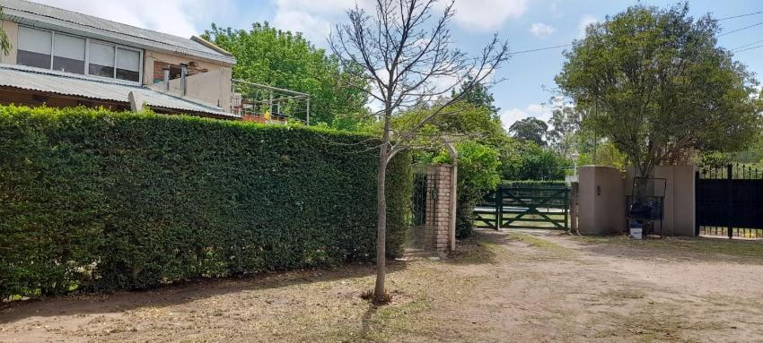 CASA EN JUANA KOSLAY San Luis con pileta