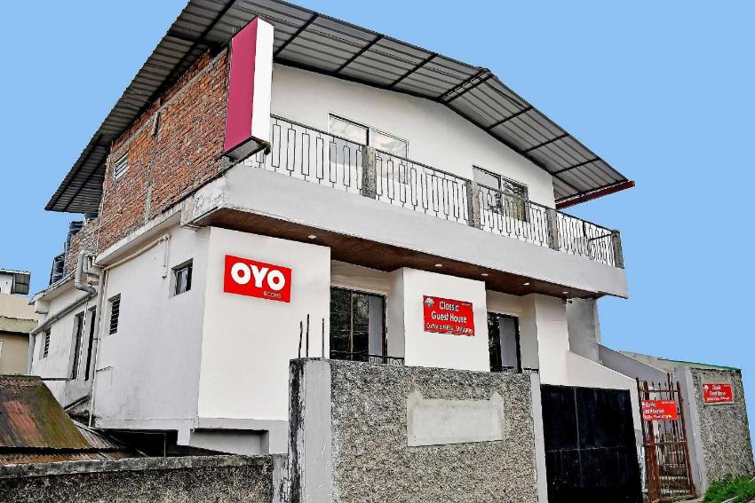 Super OYO Flagship 88347 Classic Guest House