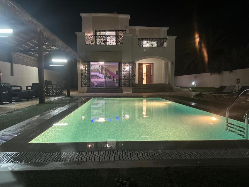 Belle Villa Avec Piscine sans vis a vis